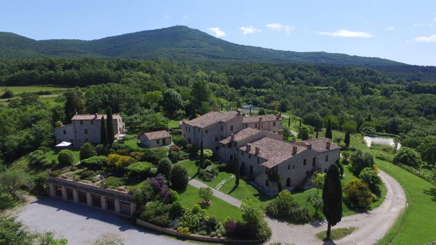 Borgo Fastelli Aparthotel Sarteano Exterior photo