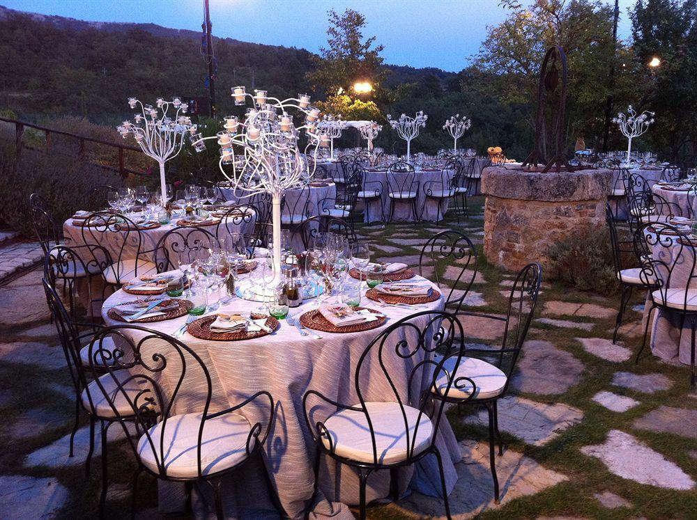 Borgo Fastelli Aparthotel Sarteano Exterior photo