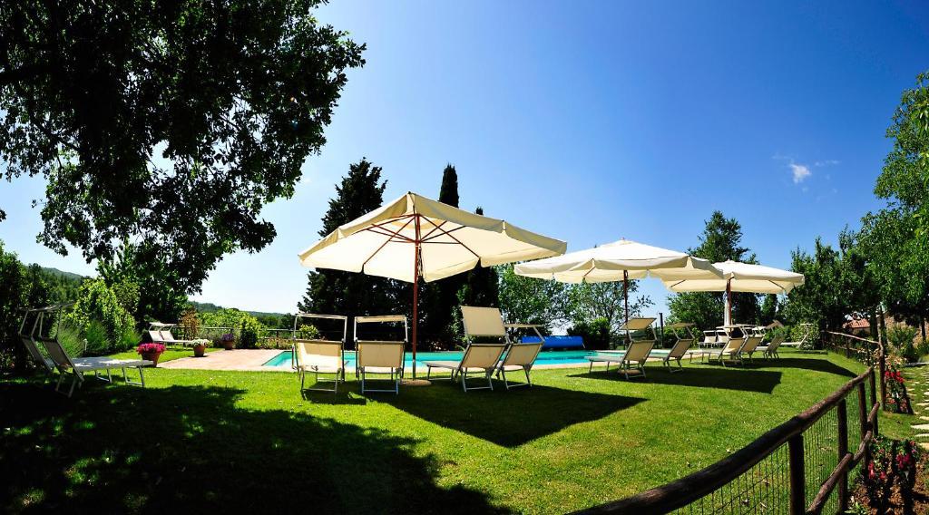 Borgo Fastelli Aparthotel Sarteano Exterior photo